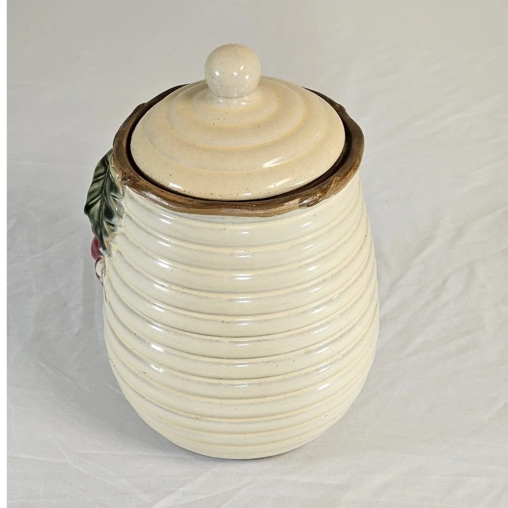 Vintage Ceramic Beehive Canister Red‎ Grapes Relief Lidded Cookie Jar Cream 8in